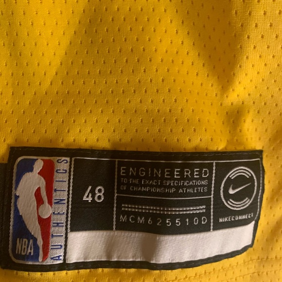 Nike L.A. Lakers LeBron James Jersey - Picture 3 of 4